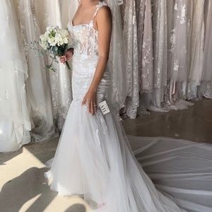 Luv bridal wedding dress